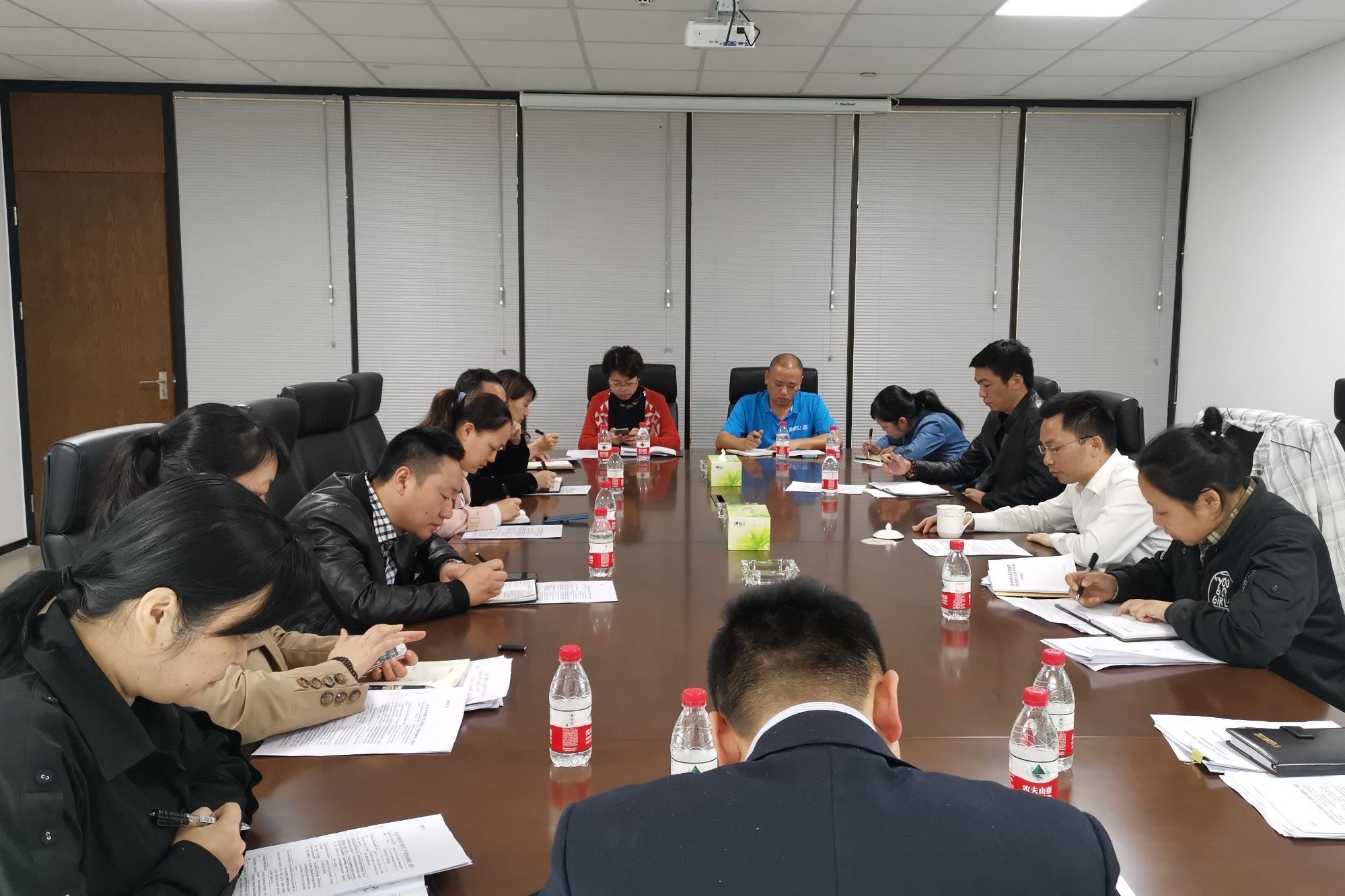 自貢高投集團傳達高新區2019年創(chuàng  )建全國文明城市、國家衛生城市工作推進(jìn)會(huì ) 會(huì )議精神