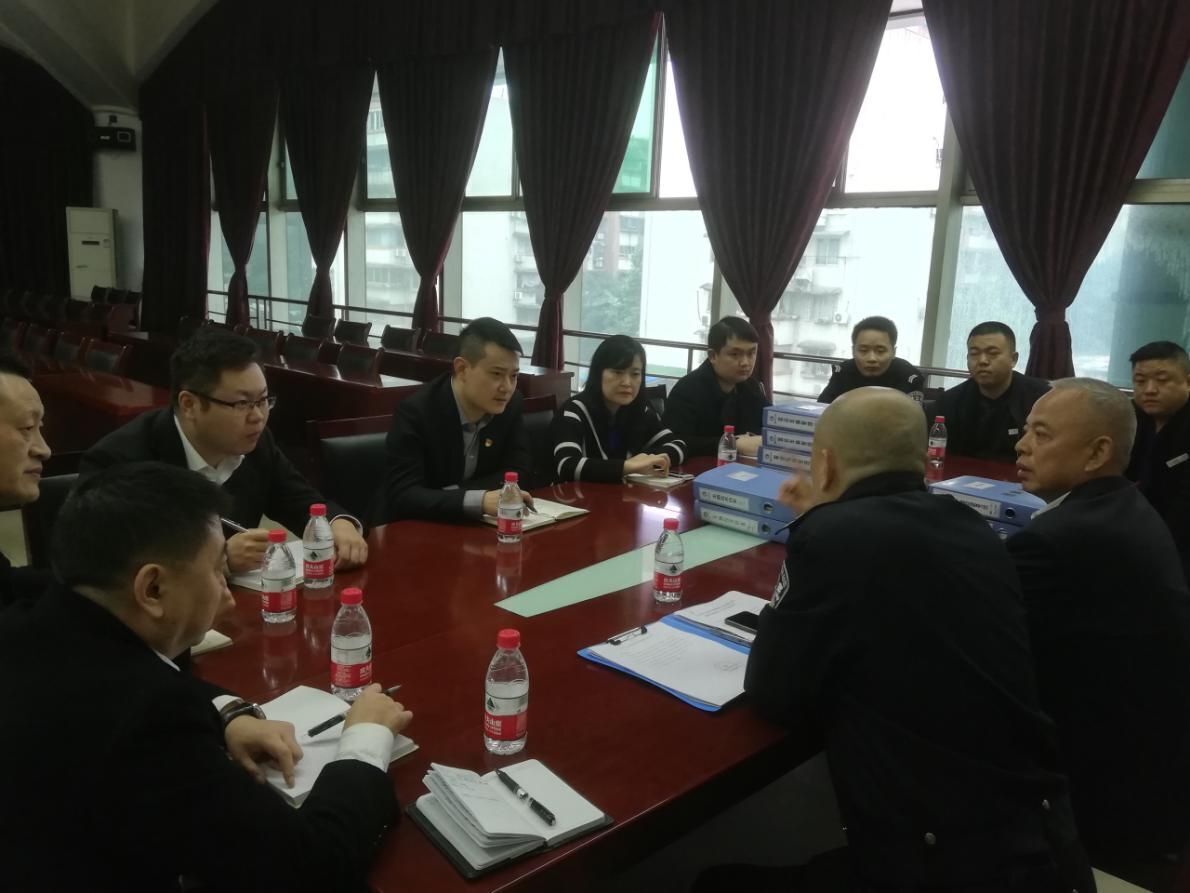 南湖汽車(chē)公司到自貢翔宇公司交流學(xué)習