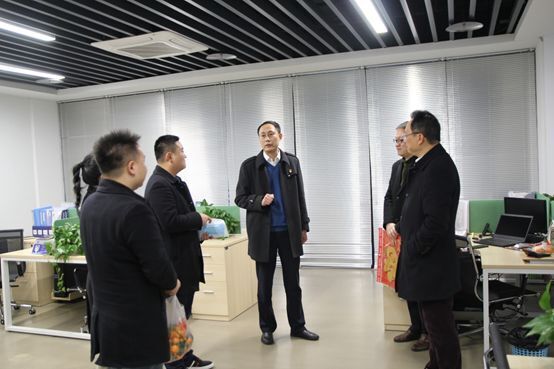 春節慰問(wèn)送溫暖 殷殷關(guān)懷顯真情