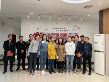 集團機關(guān)黨支部與城市投資黨支部開(kāi)展解放思想大討論活動(dòng)