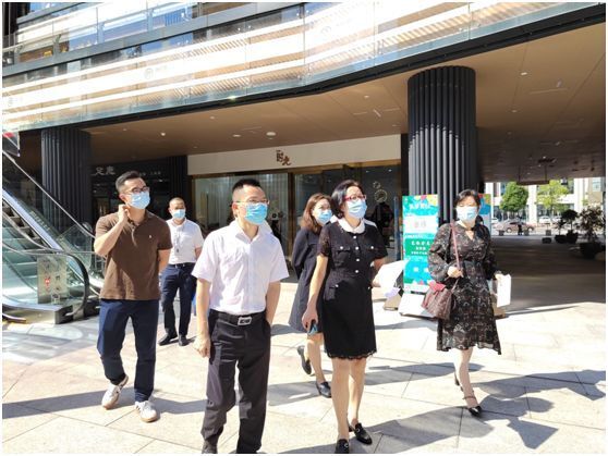 張潤英到南悅里開(kāi)展節前安全檢查