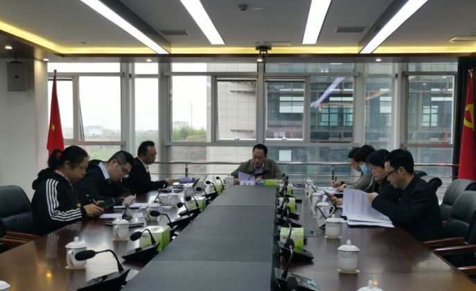 自貢高投集團黨委專(zhuān)題研究部署疫情防控工作