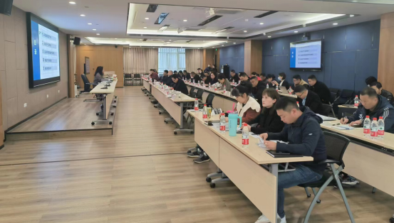 自貢高投集團組織召開(kāi)安全管理人員安全培訓會(huì )